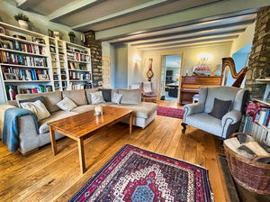 Photo 11- click for photo gallery